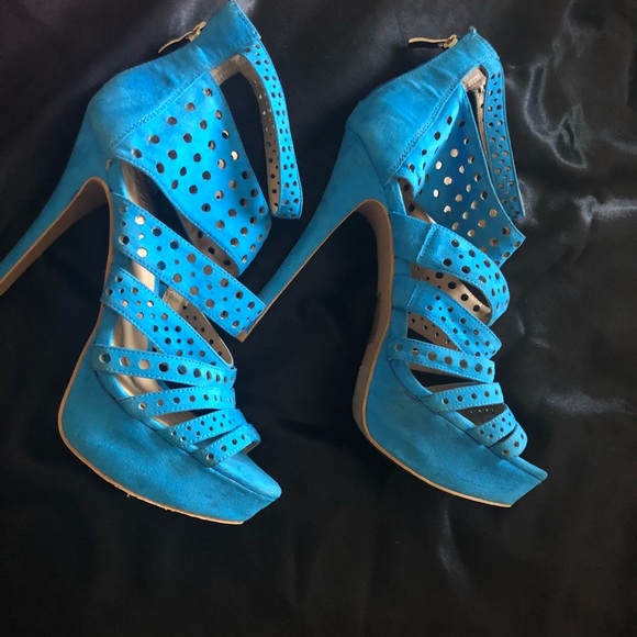 Just Fab 6” heels - Picture 2 of 6